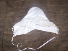 Babys White Hat, wedding, christening in GREAT Shape