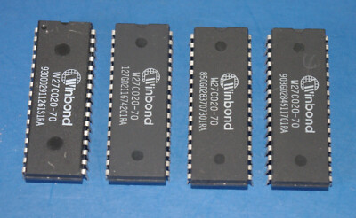 4 Stück - WINBOND W27C020-70 -  EEPROM DIP32 -  256Kx8 / 2MBit