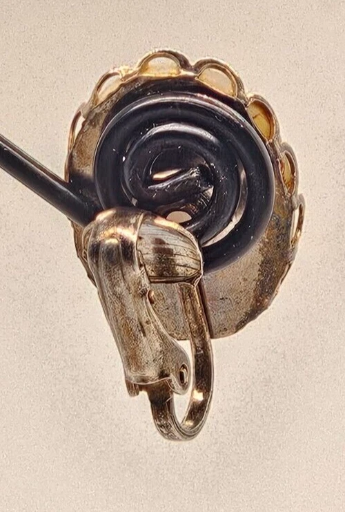 Costume Jewelry Oval Floral Art Ceramic Stud One Earring - Image 2 of 2