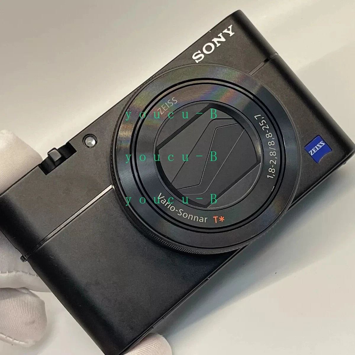 Sony Cyber-shot DSC-RX100 V Less than 3x Optical Zoom Digital