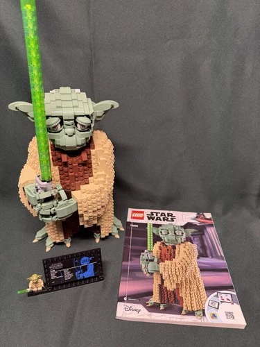 Lego Star Wars Yoda Set 75255 Complete With Instructions RETIRED