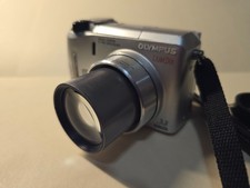 Olympus CAMEDIA C-740 Ultra Zoom 3.2MP Digital Camera / Tested  Working