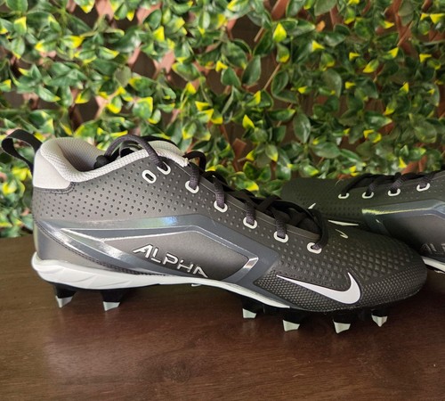 NWOB Nike Alpha Menace 4 Varsity Football Cleat Black White US Men Size 11 EU 45 - Afbeelding 10 van 12