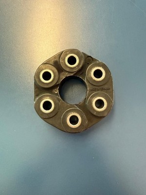 Corvette C5 C6 2001-2013 Hardyscheibe Kardanwelle / Torque Tube Coupler NEU