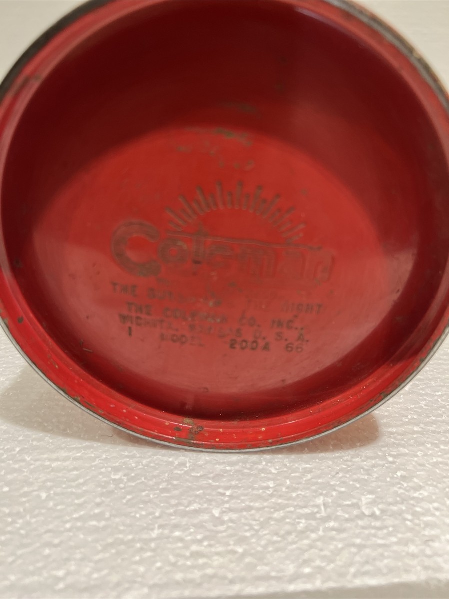 Clean Coleman Single Mantle Lantern Model 200A dated 1/66 Jan 1966