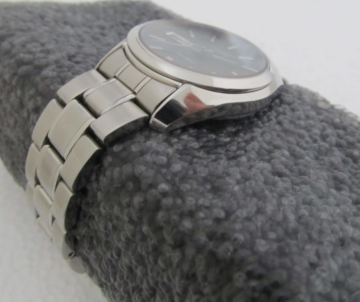 【SEIKO】重厚ステンレスブレス【SBLQ−00(　)用】8F33−0040用 SEIKO 44G2JZ 20mm 純正ステンレスブレス 5連 SKX013KA/7S26