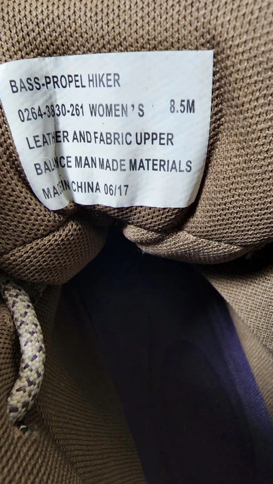 Zapato para caminar senderismo Bass Propel Trek para mujer talla 8,5 tostado con cordones Foto 3 de 4