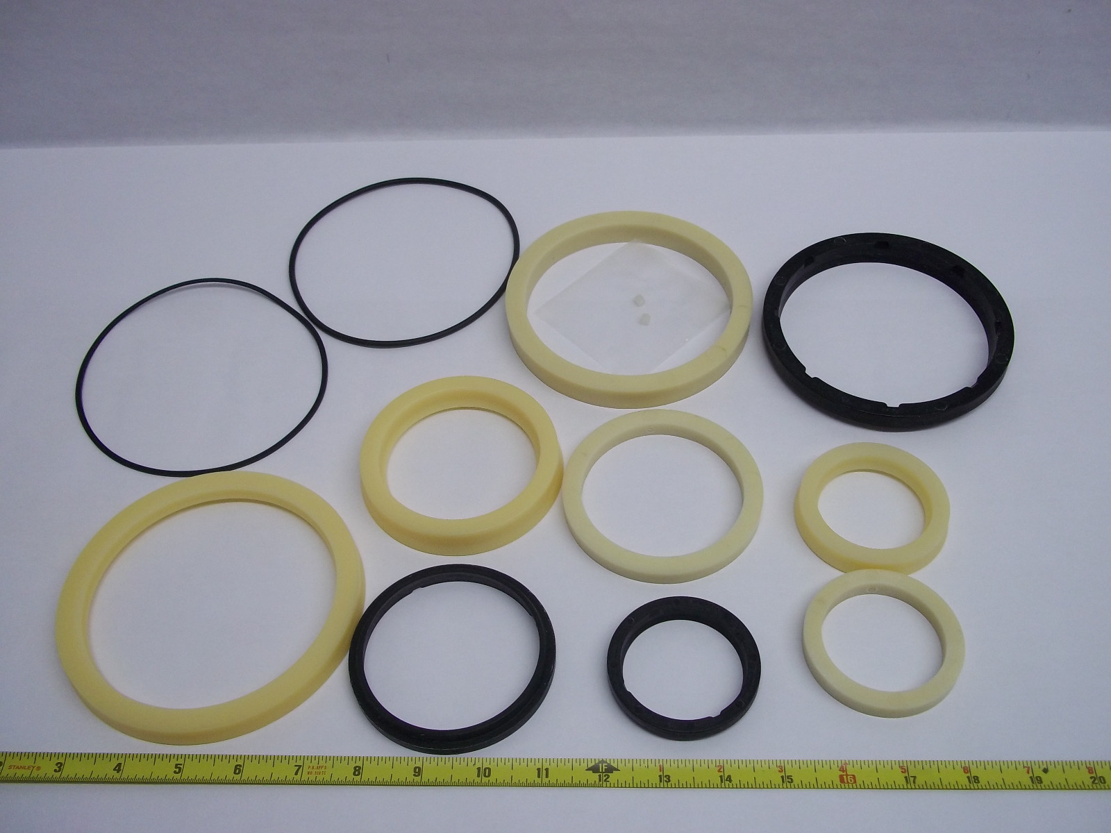 1811162 Clark Forklift, Seal Kit Hydraulic Cylinder eBay