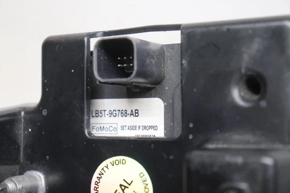 Sensor de distancia de control de crucero Lincoln Aviator 2020-2024 OEM LB5T 9G768 AB Foto 4 de 4