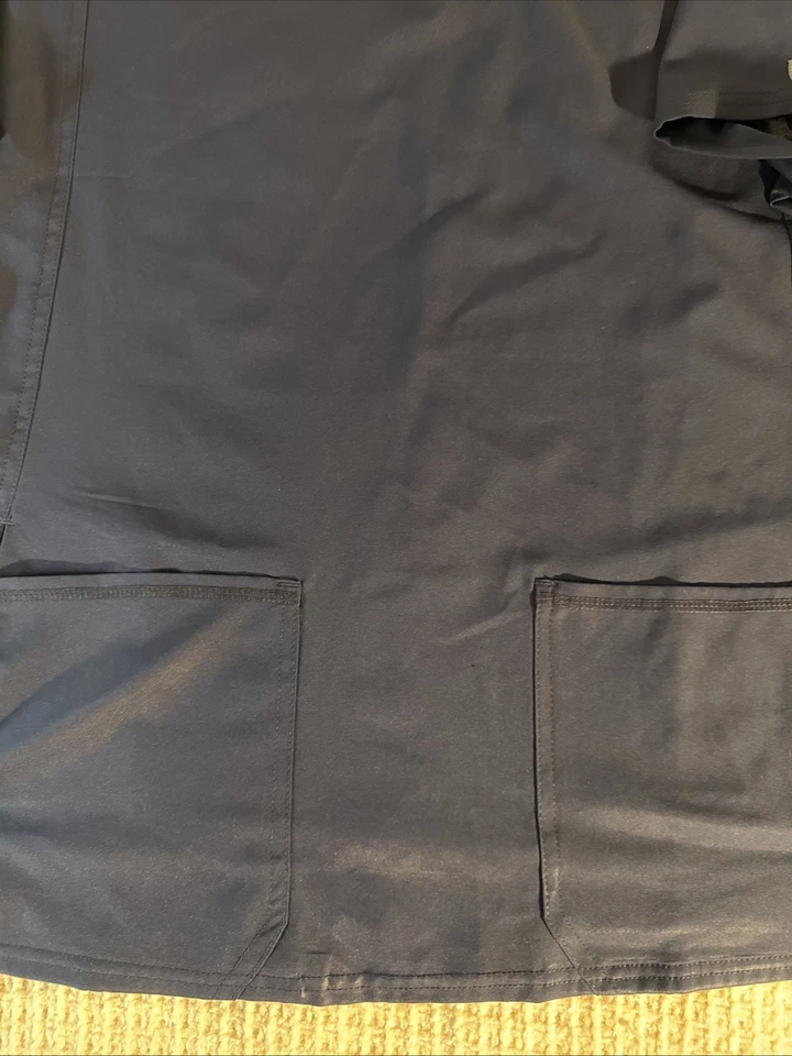 Blusa Médica para Mujer 2XL, con Dos Bolsillos. Azul oscuro, material claro. Foto 4 de 4