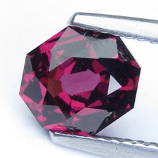 2.36Cts Striking Natural Rhodolite Garnet 7.7x7x4.8mm Fancy Cut loose Gemstone