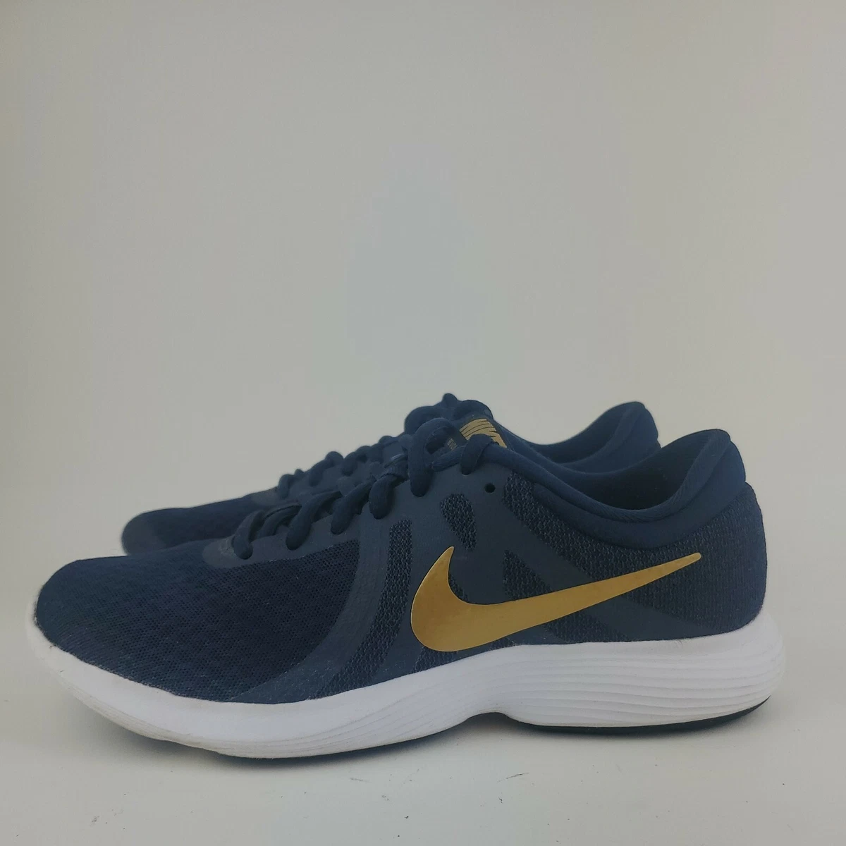 Navy nike sales womens shoes