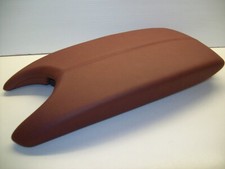 2016 2017 2018 2019 Cadillac Ats Kona Brown Console Lid Assembly Oem 23258254 2016 2017 2018 2019 Cadillac Ats Kona Brown Console Lid Assembly Oem 23258254