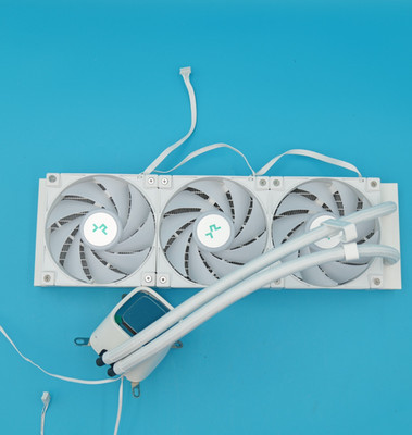 Deepcool LS720 SE WH 360mm WHITE RGB Liquid Cooler (READ )