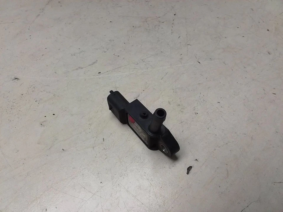 Sensore pressione gas scarico diesel Renault Laguna II 2006 0281002772 - Immagine 2 di 4