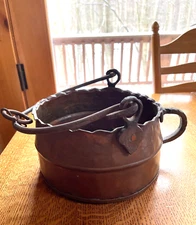 RARE ANTIQUE COPPER CAULDRON WITH HAND FORGED WROUGH IRON HANDLES