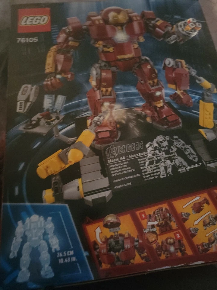 lego superheroes Hulk Buster - Image 2 of 2