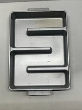 Baker's Edge Brownie Pan Edge Lovers 9x12 Cast Aluminum Non-Stick ~ Made in USA