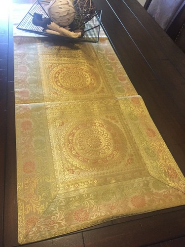Table Runner Gold Silk Tapestry Brocade Mandala 8 to 10 Seater Runner Decor Gift - 第 7/8 張圖片