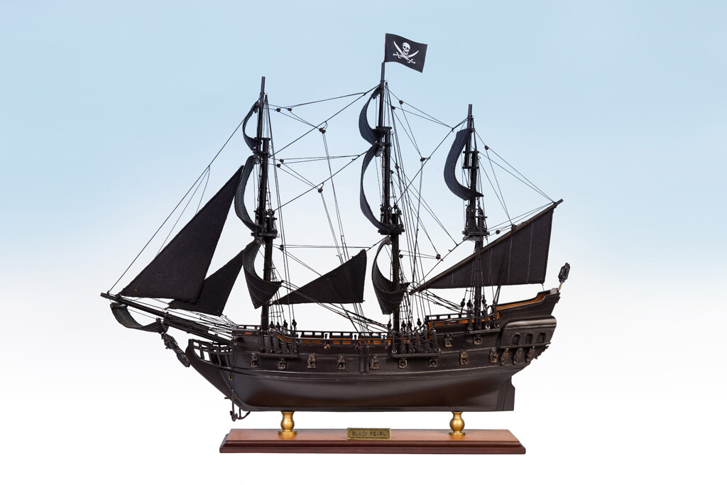 Seacraft Gallery BLACK PEARL Pirates Caribbean Handmade Wooden