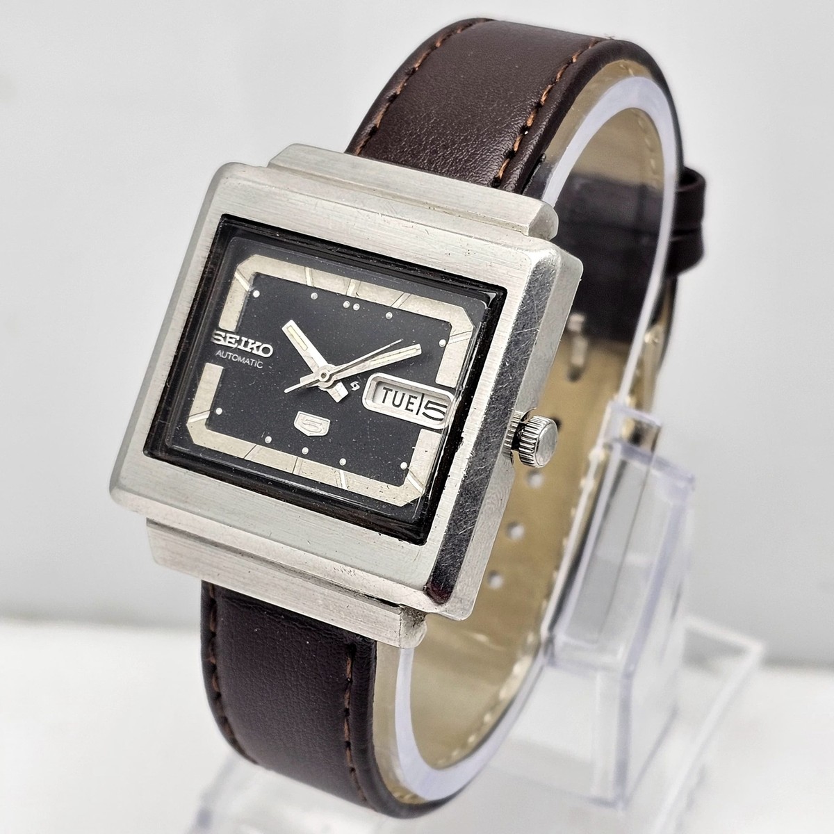 SEIKO 5 AUTOMATIC 6309-5030 TV SHAPE DAY/DATE VINTAGE MEN'S WATCH