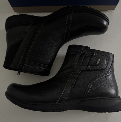 Clarks Boots Womens 11 Black Leather Carleigh