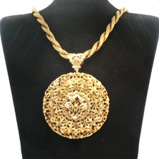 Vintage Gold-Tone Filigree Medallion Necklace Ornate Round Pendant