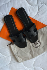 Hermès Black Leather Slide Sandals Logo Accent Slip On Women's US 7