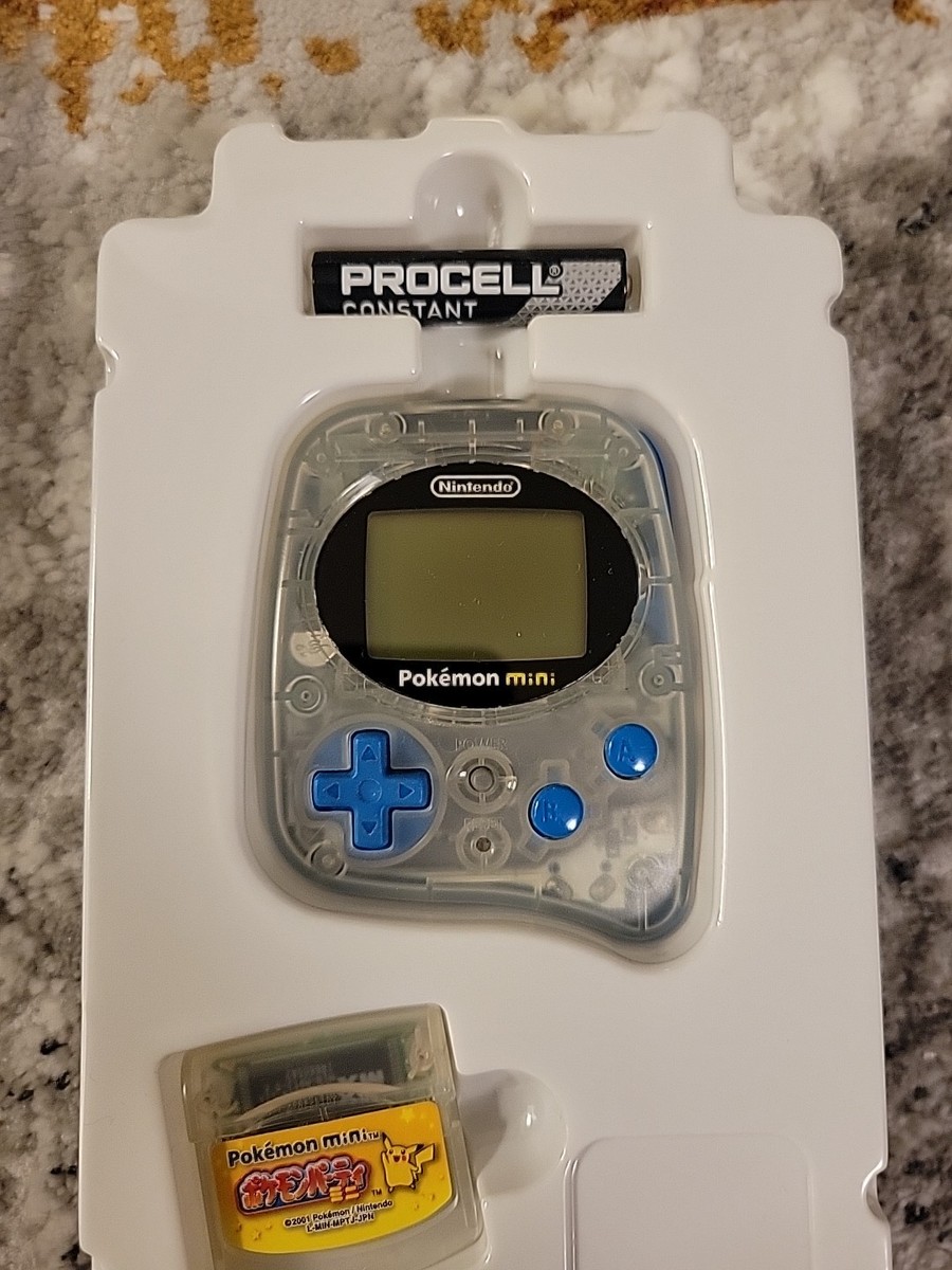 Pokemon Mini Game Console MIN-001 w/ Pokemon Party - Wooper Blue