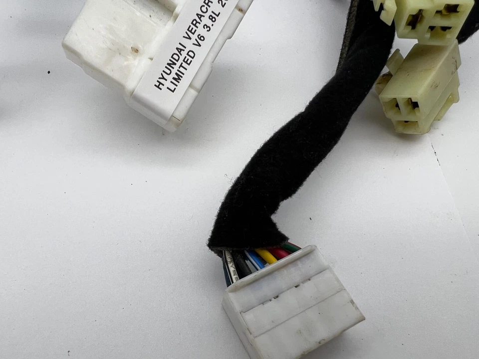 OEM 07-12 Hyundai Veracruz Front Right Passenger Seat Cable Wire Wiring Harness - Image 3 of 4