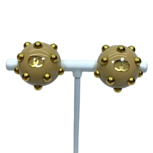CHANEL CC Logo Clip On Earrings Coco Mark Studs Round beige Gold Accessory - Picture 13 of 24
