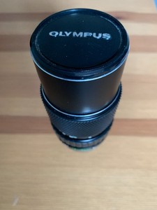 Olympus OM Zuiko Auto-Zoom 75-150mm f/4 Telephoto Zoom Lens OM Mount + Case