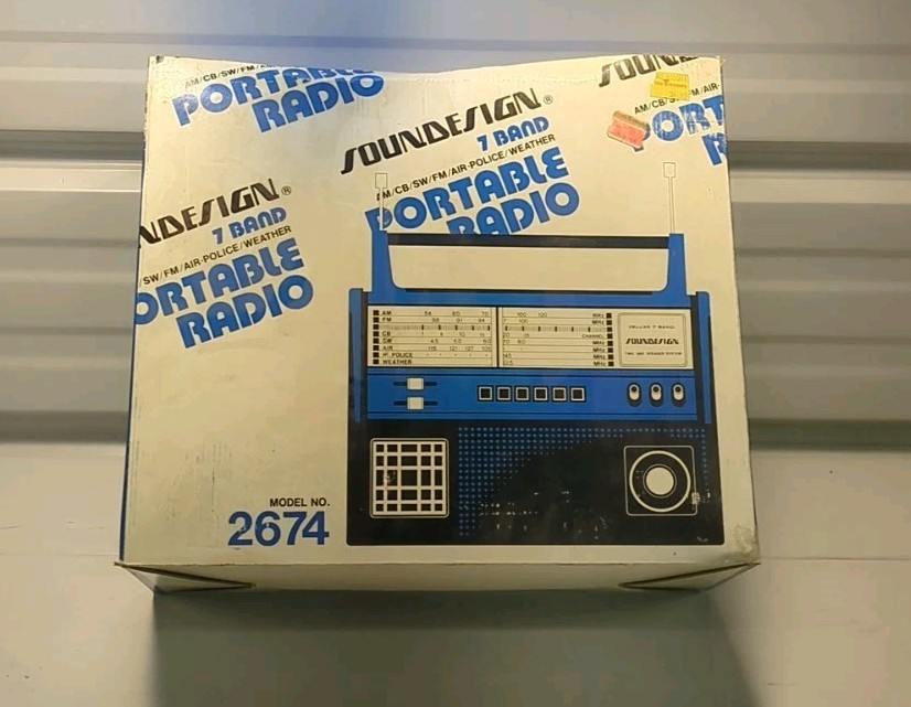 Sound Design Model 2674 7 Band Radio New Old Stock