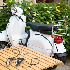 Voiture électrique sûre et élégante à DEL clignotants noir matériau ABS