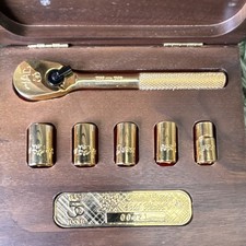 Gold Mac Tools 50 Years Ratchet Set Limited Edition 1988 24 Gold Plated Gold Mac Tools 50 Years Ratchet Set Limited Edition 1988 24 Gold Plated