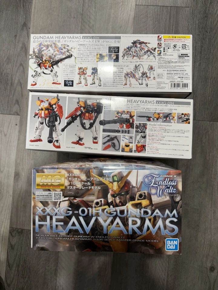 Gundam: Master Grade: 1/100: Heavyarms: Endless Waltz - Image 3 of 4