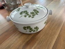 Parsley By Andrea Oven to Table Cookware With Lid #7386