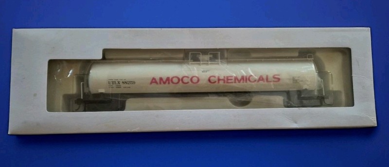 AMOCO Chemicals Water Tank Train Car - Union Tank Car Co. - UTLX 88259