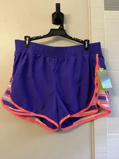 Teak Gear Women’s Purple, Pink Shorts NWT Size L Draws Moisture Away, Keep Cool