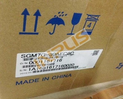 SGM7G-30AFC6C 1PCS NEW Yaskawa SGM7G30AFC6C Servo Motor