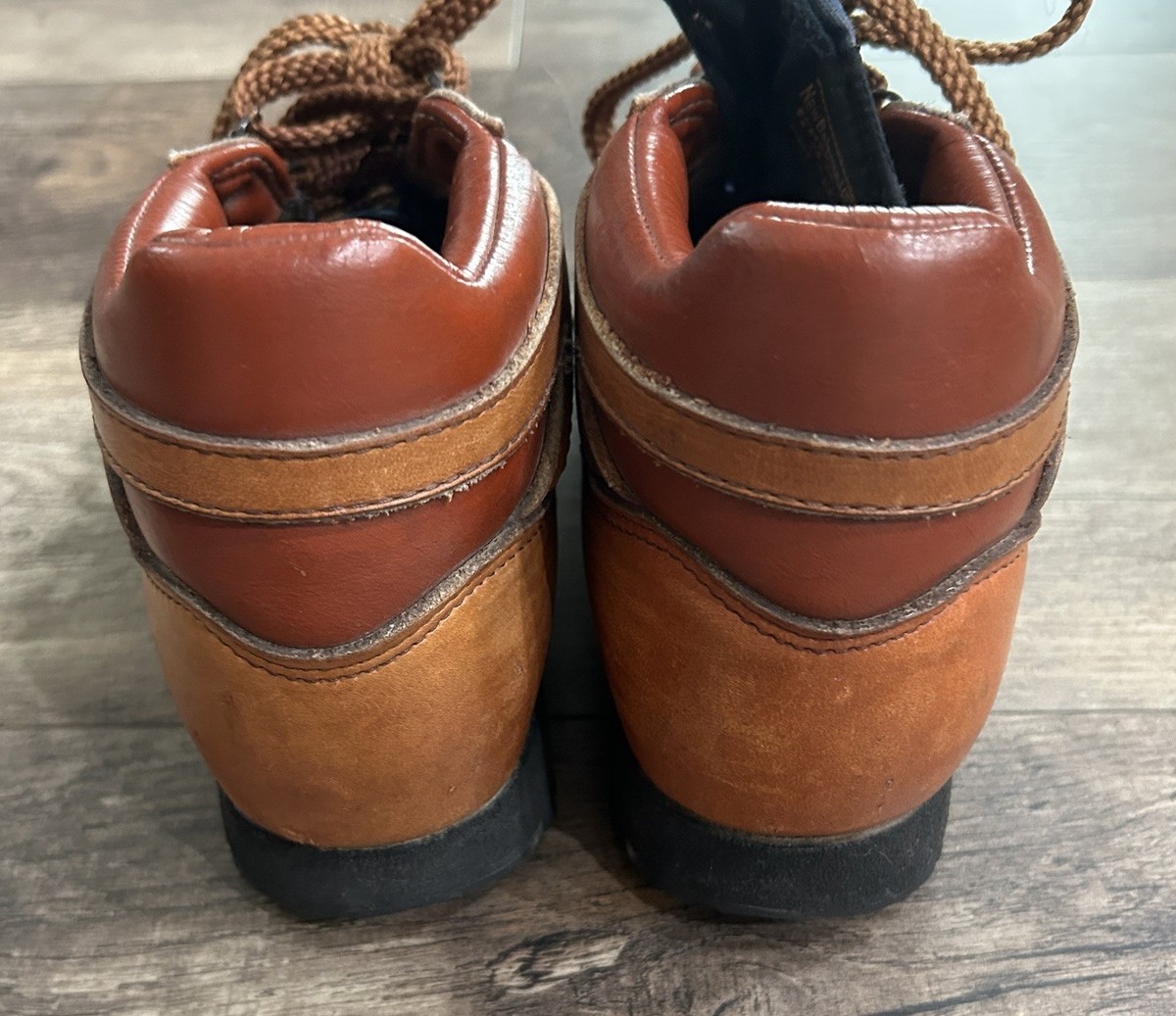 New Balance Vtg 1980s Women