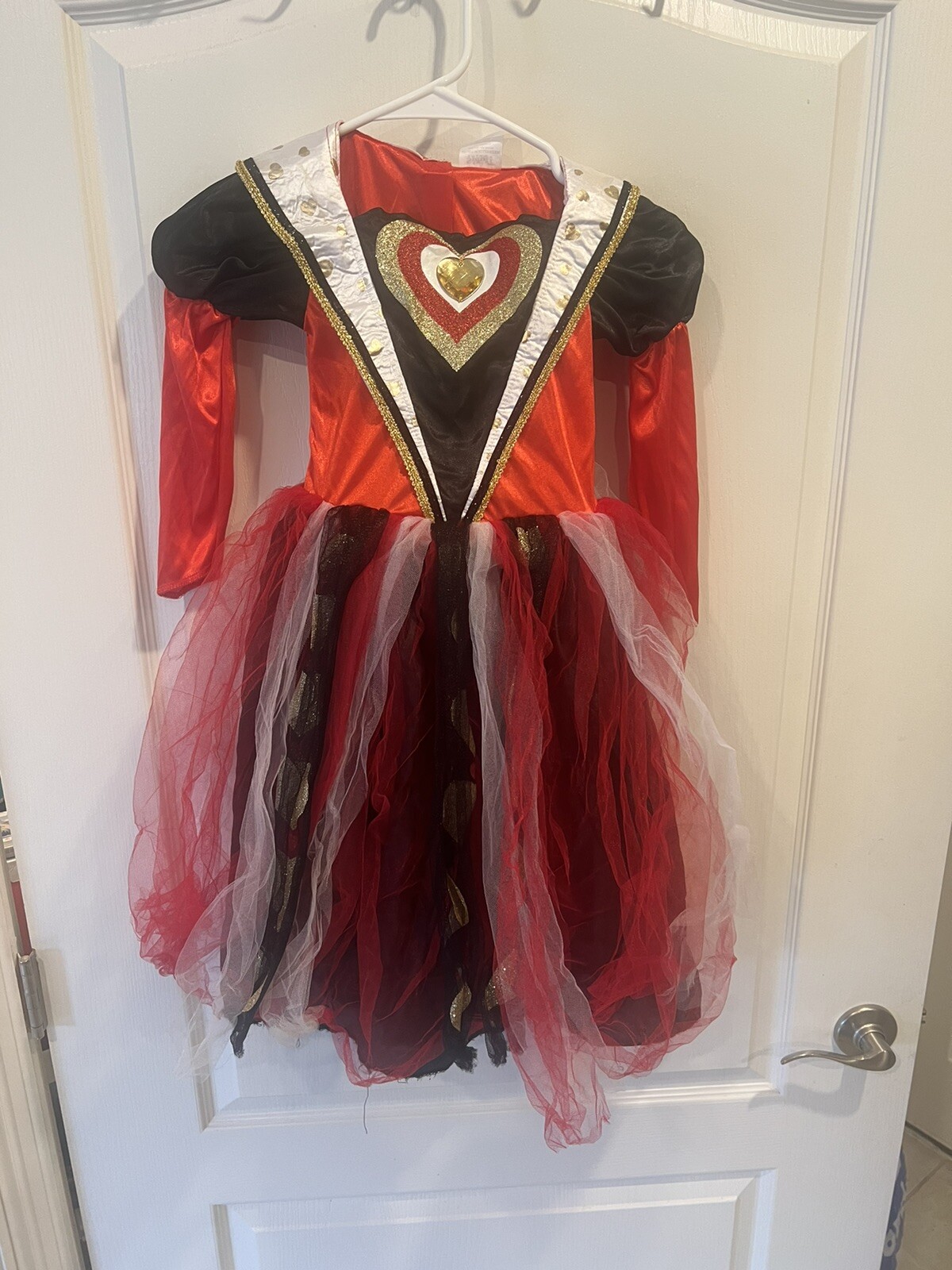Spirit Halloween Queen of Hearts Child Halloween Cost… Gem