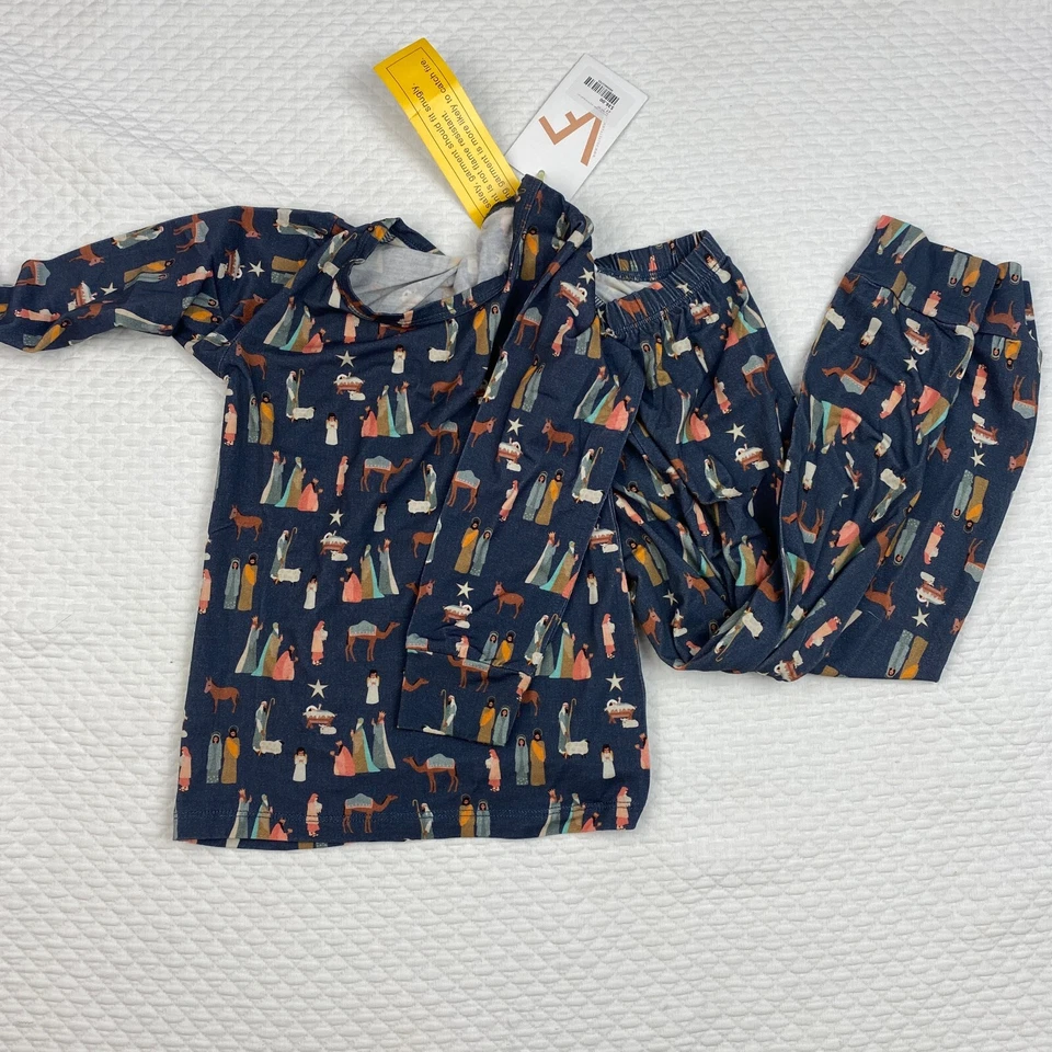 Conjunto Pijama Terciopelo Fawn Talla 4T Modal Manga Larga Noche Silenciosa Belén Navidad Foto 2 de 4