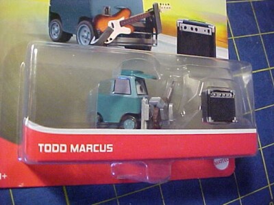 DISNEY PIXAR CARS ROBERT JAMJONES GUITAR PLAYER! MISTAKE TODD