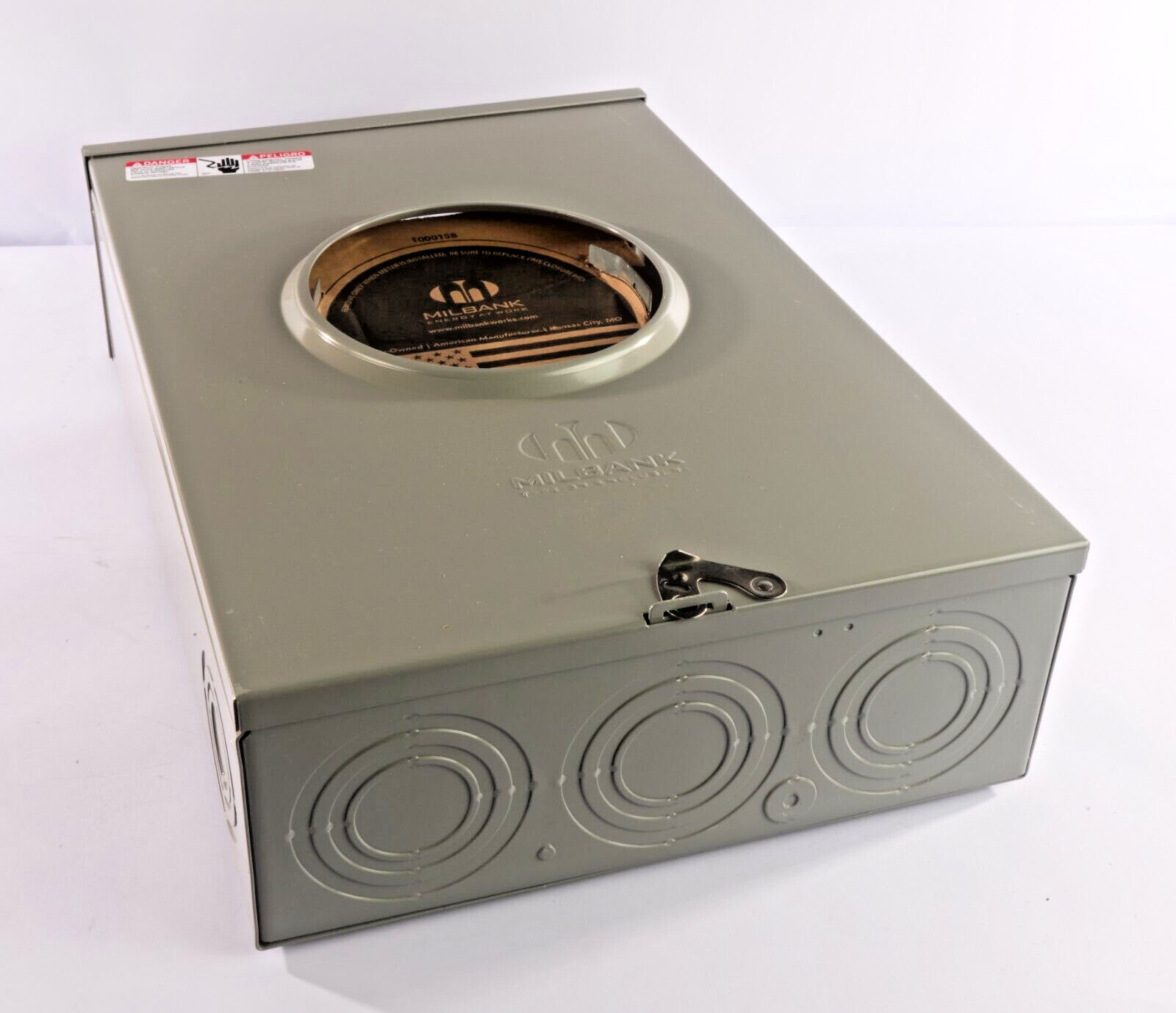 Milbank Ringless Meter Socket U9801-R 200A 600VAC