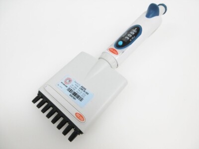 BIOHIT m300 30 - 300 uL 8 CHANNEL M300/8 PIPETTE PIPET ~ MLINE 725140