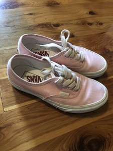 womens pink vans shoes