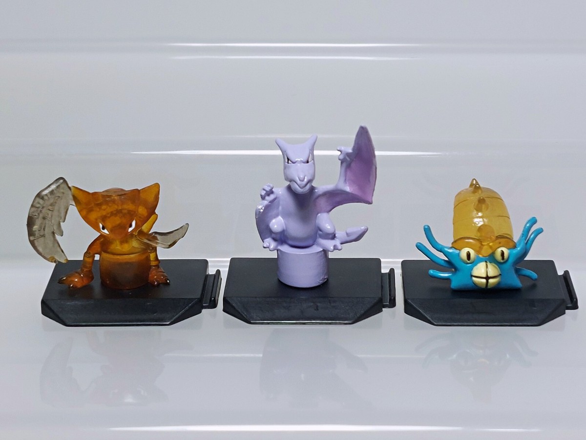 Kabutops Aerodactyl Omastar Pokemon Battle Museum Figure