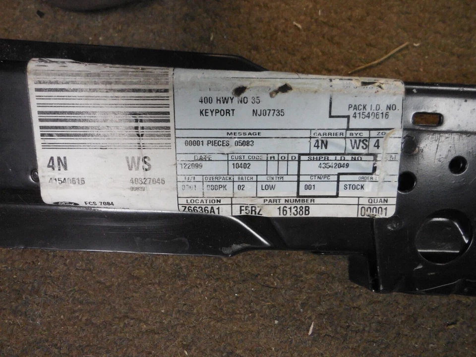 Travesesa Ford Contour 1995-1997 F5RZ-16138-B como nueva Foto 2 de 3