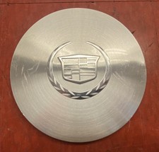 02-06 Brushed Cadillac Escalade Center Cap 7 78 9593887 9593888 15040220 4 02-06 Brushed Cadillac Escalade Center Cap 7 78 9593887 9593888 15040220 4